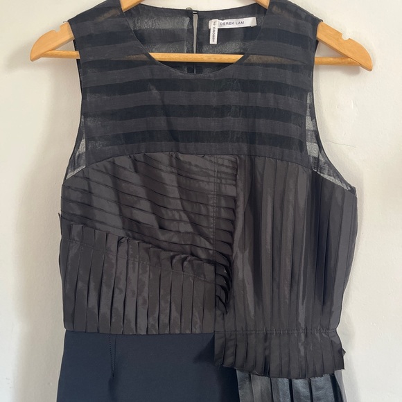 XSOLDX Stunning Derek Lam pleated leather LBD - Picture 4 of 11